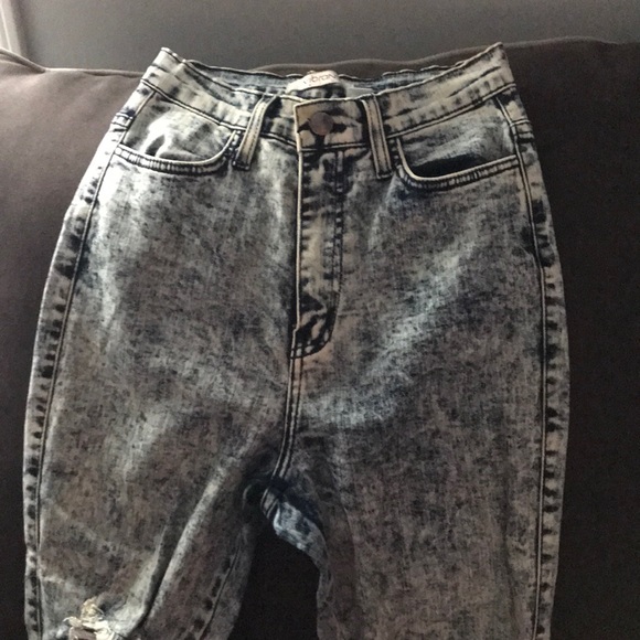 High waist washed denim jeans - Picture 2 of 3